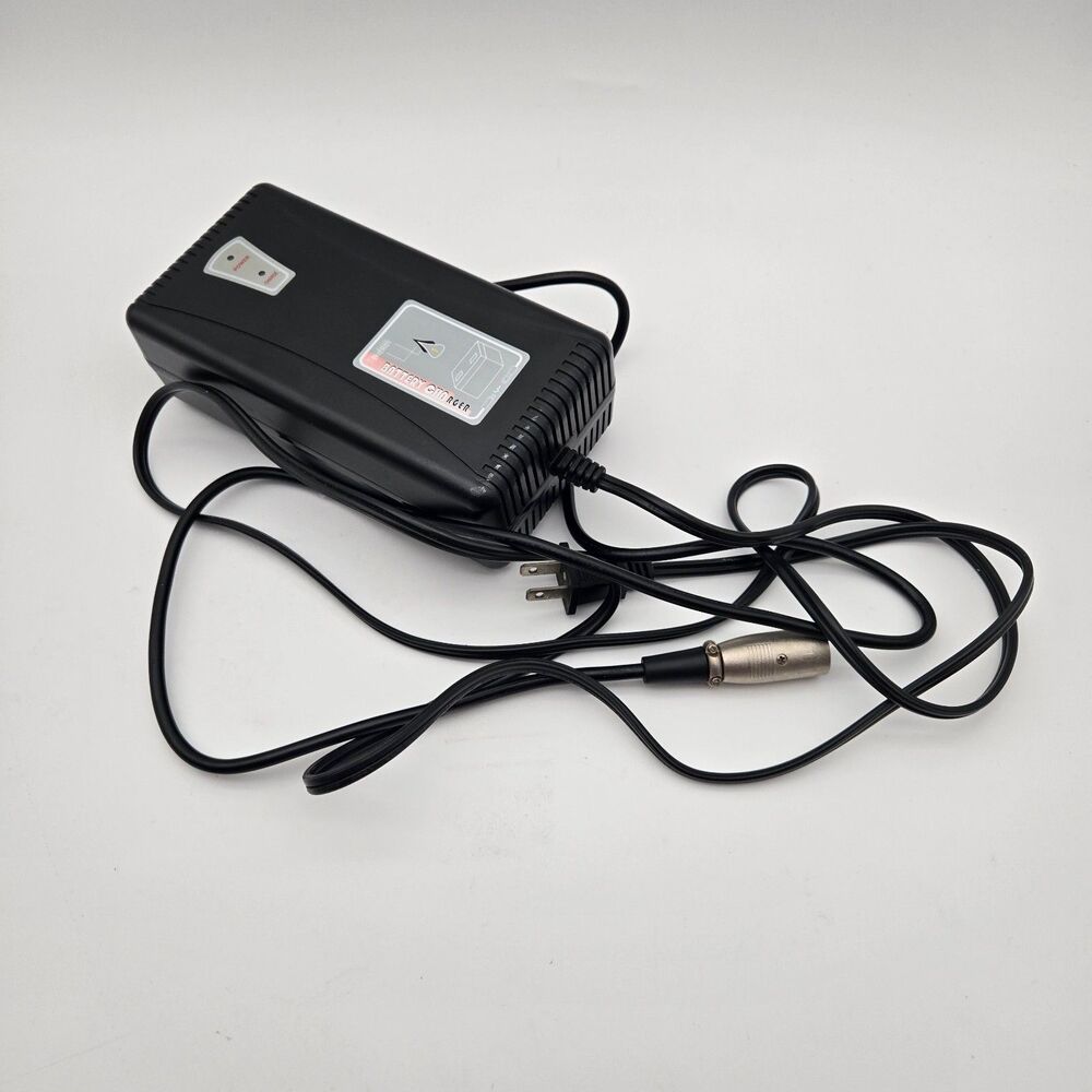 Lead Acid Battery Charger Model HP1211B1 24V 4.0A - Powers On As Is
